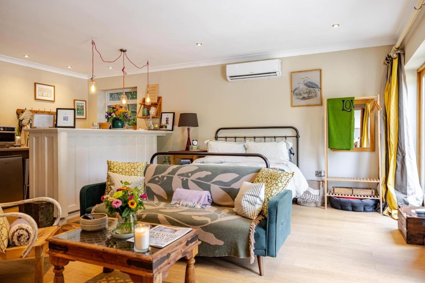 Granby Estate The Old Pool House Apartment Bradford-On-Avon Ngoại thất bức ảnh